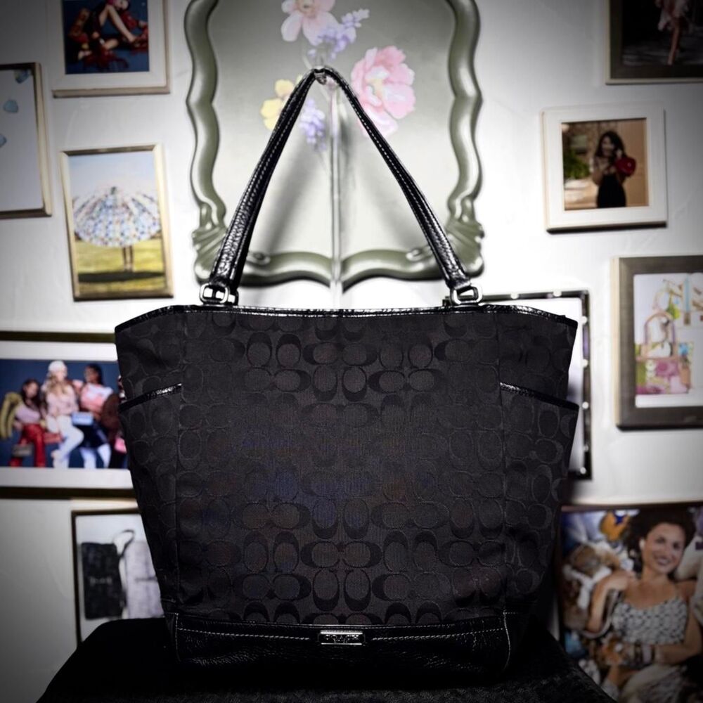 Vintage Coach Signature Jacquard Carrie Tote 